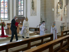 Feierliches Hochamt in St. Crescentius